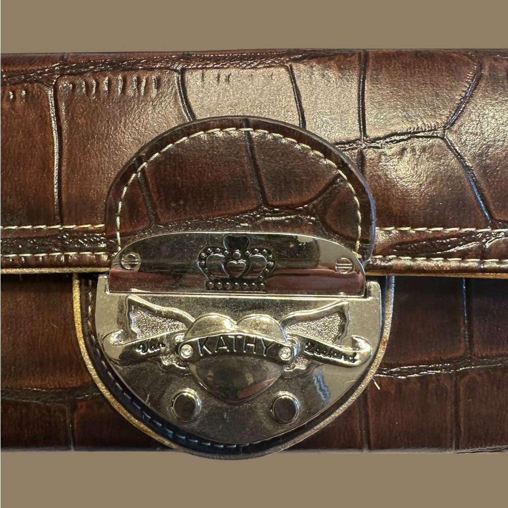 Kathy Van Zeeland Brown Clutch Wristlet Women’s Croco-embossed NWT